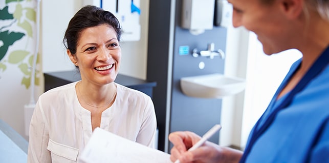 Doctors discussing patient treatment plans